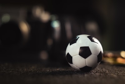 ملخص مباراة الأهلي السعودي وضمك اليومفوز ثمين للقلعة الصفراء